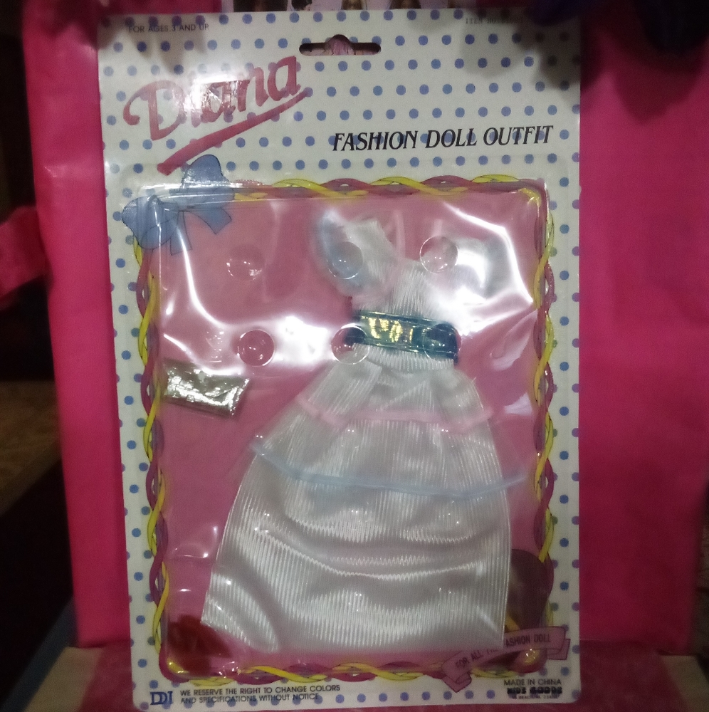 Vintage Diana Fashion Doll Outfit Dress 👗 Purse 👛, Shoes 👠New in package!